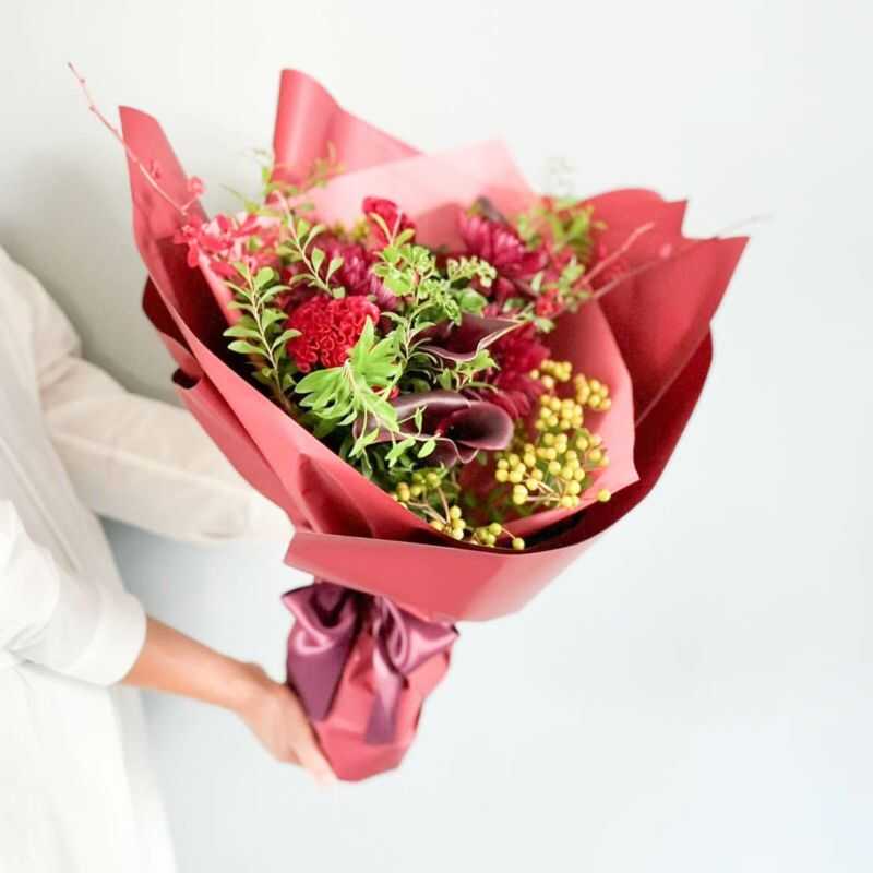 フォーマルギフト　花束　赤系
