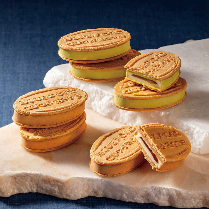 キャラメルクリスピーギフト　１２個入