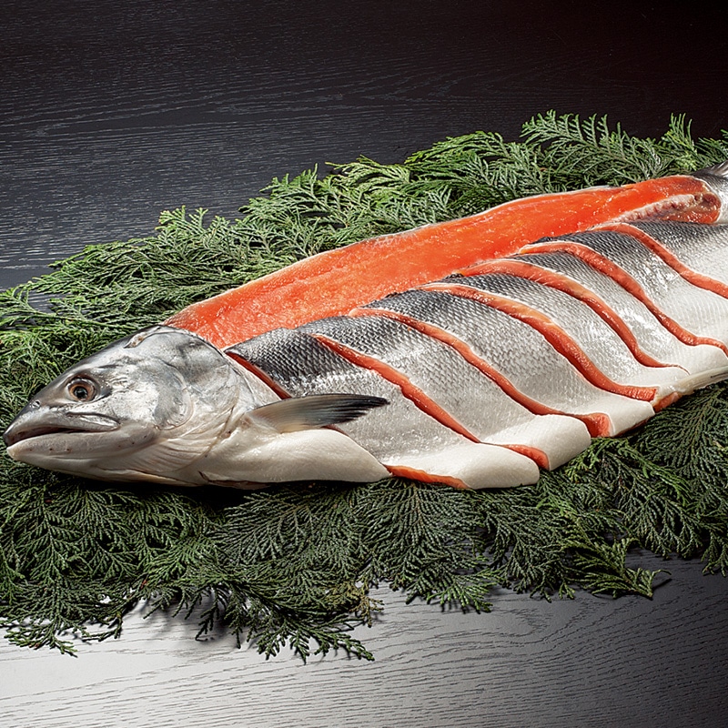 ＜お歳暮＞新巻鮭（半身）