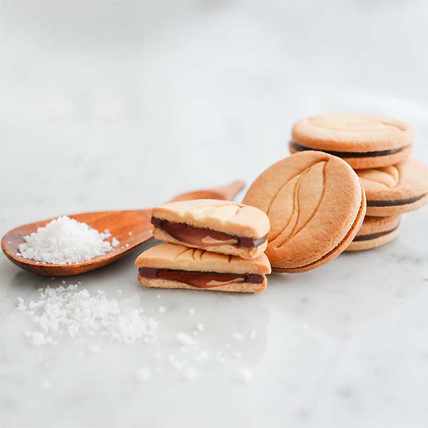 シェ・シバタ キャラメルフォンダン 16枚入【おいしいお取り寄せ】